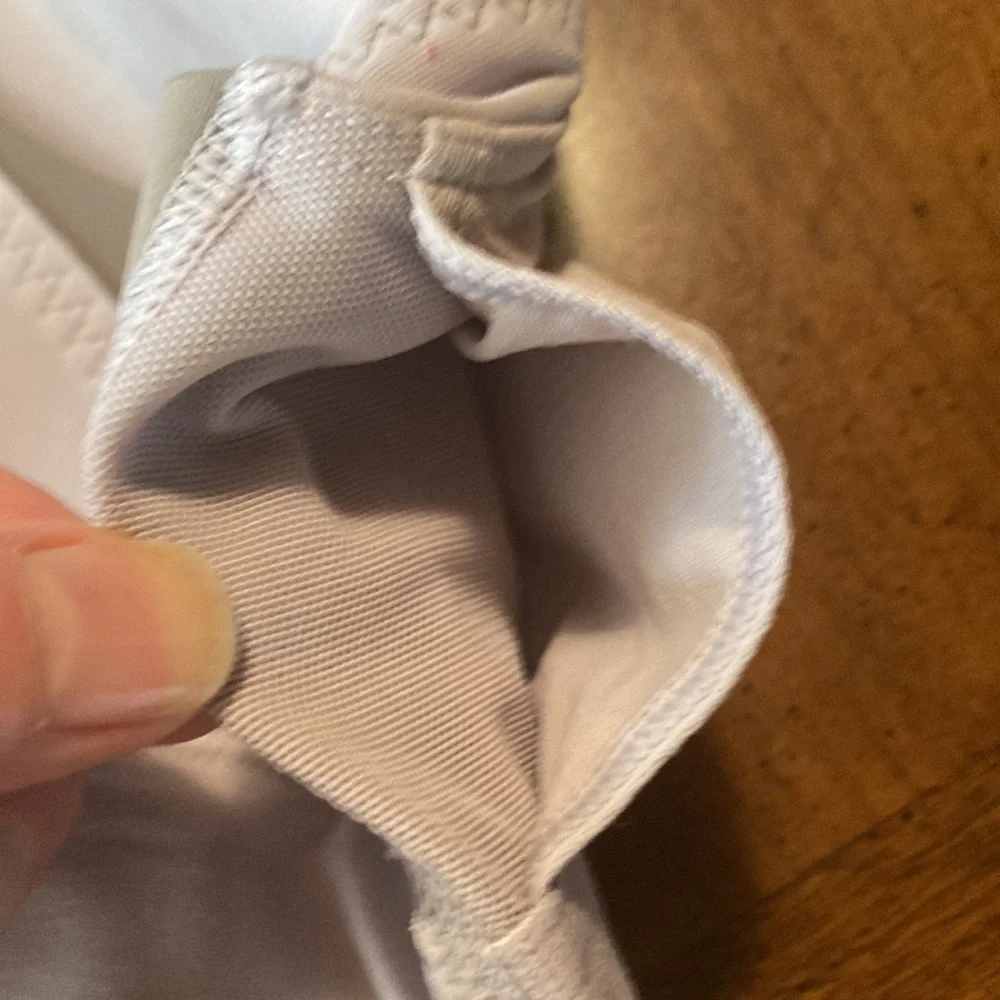 ATHLETA Sports Bra - Womens Small (A-C cup)